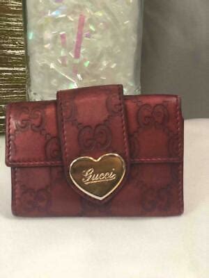 AUTHENTIC Gucci Guccissima Lovely Heart Key Case 